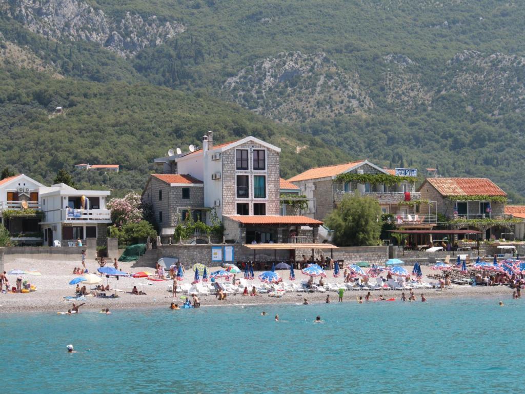 Apartments Galija Petrovac Екстериор снимка