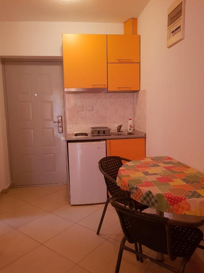 Apartments Galija Petrovac Екстериор снимка